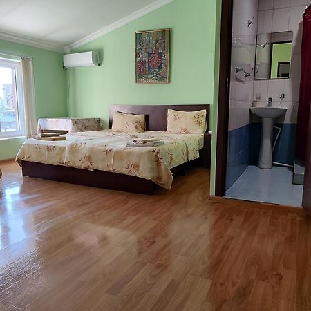 Bonjour House Hotel Yerevan Luaran gambar